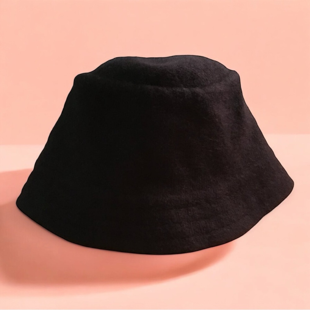 Banana Republic Lambswool Angora Rabbit Hair Bucket Hat Wool Laine Black